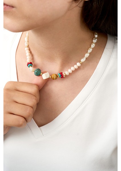 Kadın Renkli Taşlı Kolye fiyatları