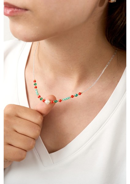 Kadın Renkli Taşlı Kolye