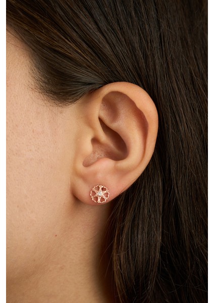 925 Ayar Gümüş Minik Kalpler Küpe