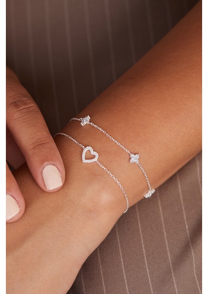 925 Ayar Gümüş Kalpli Zarif Ikili Set ELKSET80070G indirimleri