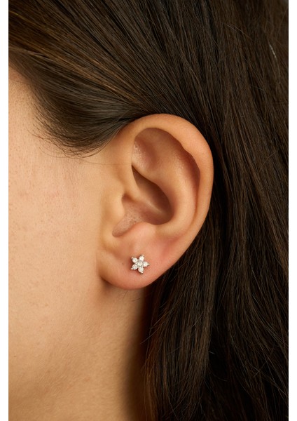 Kadın Damla Kesim Zirkon Taşlı Çiçek 925 Ayar Gümüş Küpe