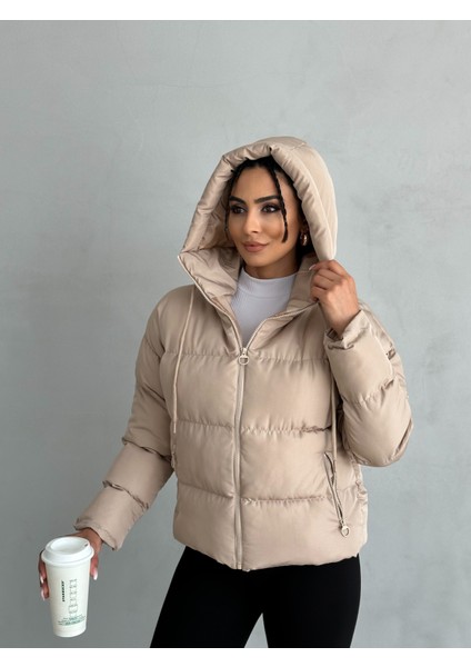 Yakası Bağcıklı Puffer Şişme Mont fiyatları