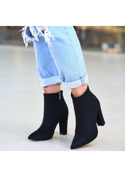 Kadın Siyah Süet Topuklu Bot indirimleri