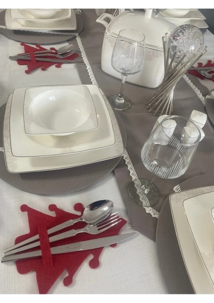 - Tekli Dekoratif Yılbaşı Ağaçlı Kaşıklık Servis Sunumluk fiyatları