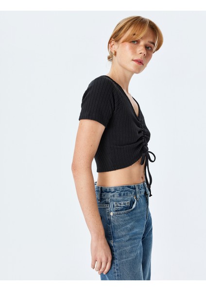 Büzgülü Slim Fit V Yaka Kısa Kollu Crop Tişört