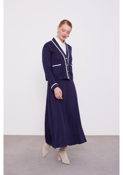 Lacivert İnci Şeritli Etekli Takım