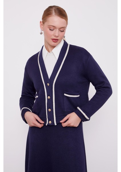 Lacivert İnci Şeritli Etekli Takım fırsatları