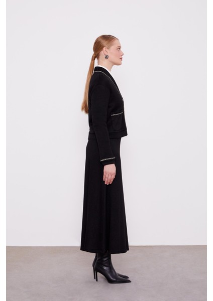 Siyah İnci Şeritli Etekli Takım modelleri