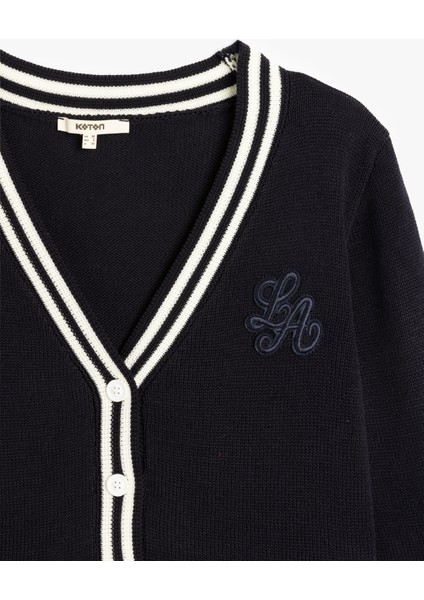 Düğmeli V Yaka Uzun Kollu Kadın Triko Hırka modelleri