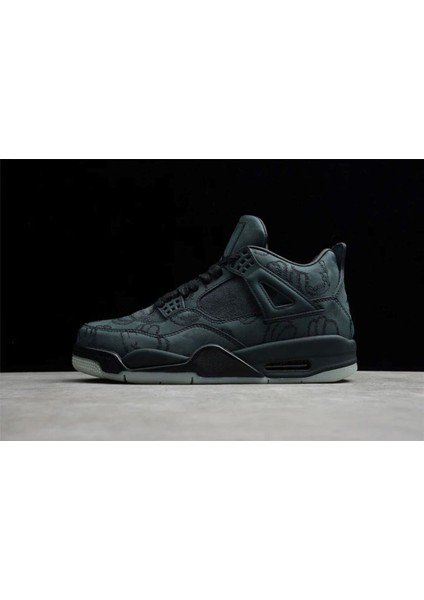 Aj R4 Kaws "specıal Edıtıon"