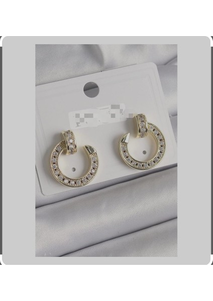 Pirinç Gold Renk Zirkon Taşlı Çivi Halka Model Kadın Küpe