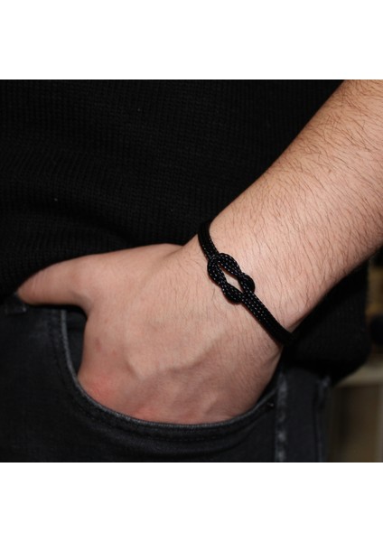Mıknatıslı Çelik Bileklik – Siyah - Sade ve Şık Tasarımıyla Kadın ve Erkek Için