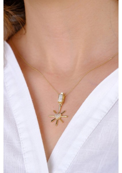 14 Ayar Altın Kalpli Güneş Kolye Ucu fiyatları