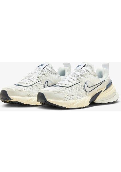 Nıke V2K Run Beyaz Spor Ayakkabı FD0736-102