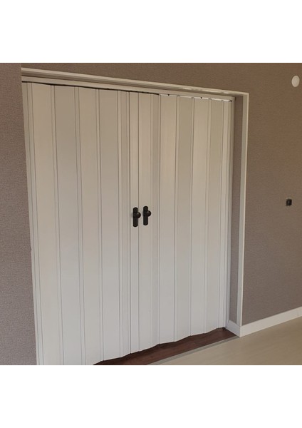 Beyaz Renkli Camsız 12 mm - Çift Kanat - En 144 cm * Boy 211 cm Akordiyon Kapı modelleri