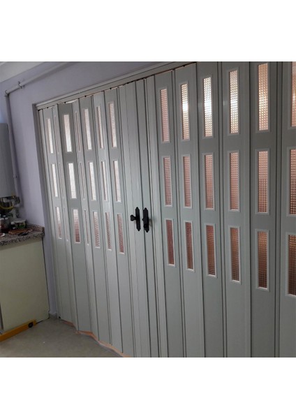Beyaz Renkli 3 Sıra Camlı 12 mm - Çift Kanat - En 144 cm * Boy 202 cm Akordiyon Kapı modelleri