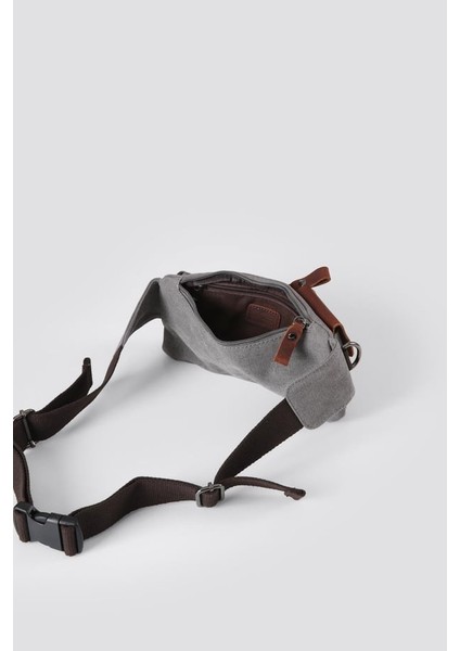 31459 Kanvas Kumaş Askılı Bel ve Omuz Çantası Grey modelleri