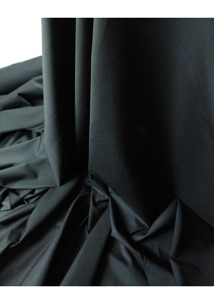 Siyah Renkte Poplin Benzeri Tok Dokuma (En 140 cm x Boy 190 Cm)