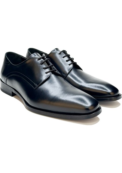 Bağcıklı Klasik Siyah Deri Ayakkabı