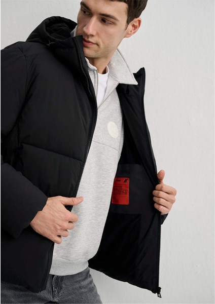 Mavı M0110463-900 Sıyah Erkek Loose Kapusonlu Sısme Mont modelleri