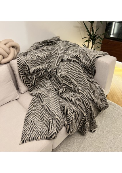Peluş Örtü Kaymaz Koltuk Örtüsü Çizgi Desenli Koltuk Örtüsü 200 x 75 cm