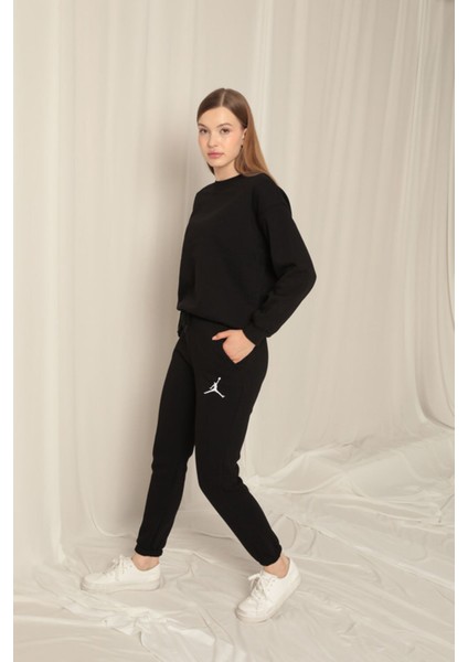 Üç Iplik Kadın Paçası Beli Lastikli Nakışlı Siyah Eşofman fırsatları