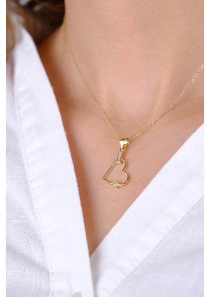 14 Ayar Altın Taşlı Kalpli Kolye Ucu