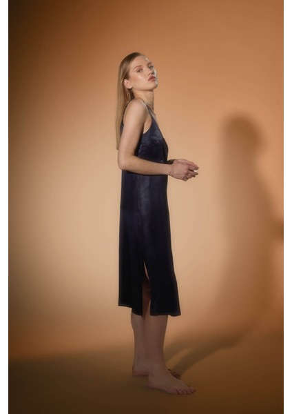 Kadın Vegan Dokuma Ayarlanır Ip Askılı V Yaka Elbise modelleri