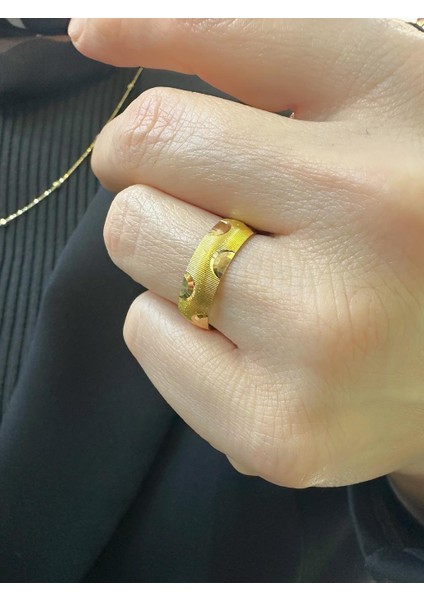 22 Ayar Altın 6 mm Kumlu Hilal Çok Şık Alyans Yüzük fiyatları