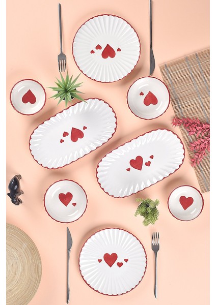 2 Kişilik Love Serisi Kahvaltı Takımı 8 Parça Kalp Desenli
