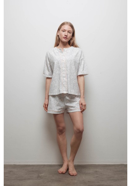 Kadın Pamuklu Kısa Kollu Gömlek Şortlu Pijama Takımı modelleri