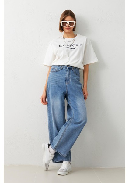 Açık Mavi Belde Düğme Detaylı Kot Pantolon