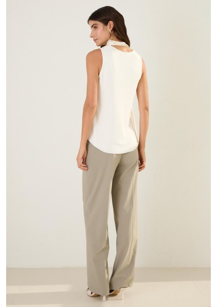 Ekru Kolsuz Asimetrik , Balıkçı Yaka Şal Detaylı Triko indirimleri