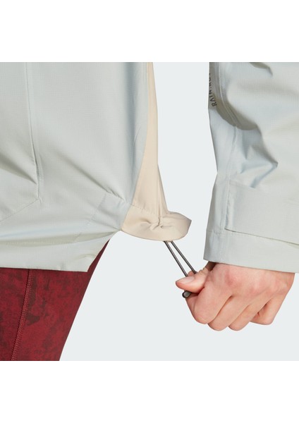 TERREX IB4267 Terrex Xploric RAIN.RDY Hiking Jacket indirimleri