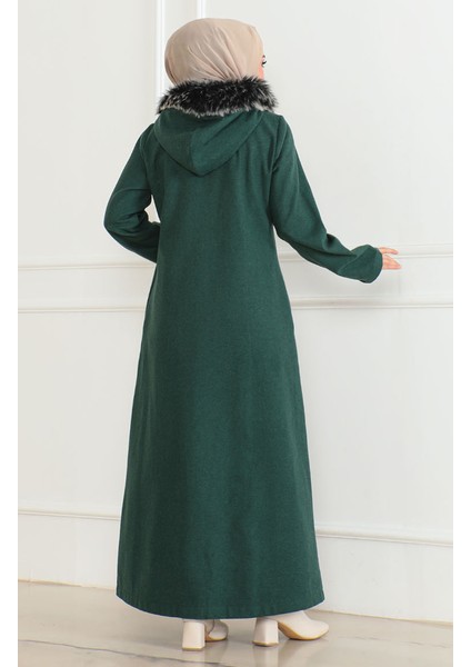 Kapüşonlu Kürklü Kaban 2058-03 Zümrüt Yeşili modelleri