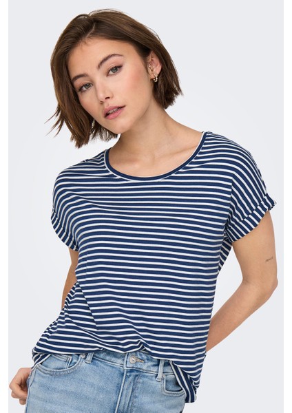 Kadın Onlmoster Rahat Kesim Bisiklet Yaka Kısa Kollu T-Shirt 15206243 Lacivert