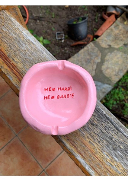 El Yapımı Mizahi Küllük Hem Harbi Hem Barbie Tasarımı