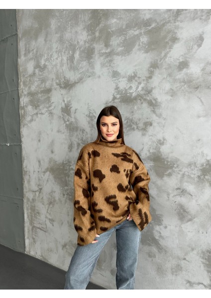 Asur Butik Kadın Benekli Dik Yaka Selanik Kazak