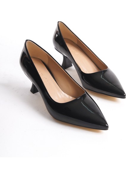 Siyah Rugan Kısa Topuklu Stiletto