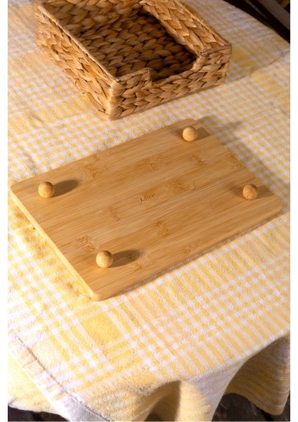 Mutfak Bambu Misket Ayaklı Kesme Sunum Tahtası Ahşap 27*18*3 cm