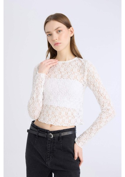 Fitted Dar Kesim Bisiklet Yaka Dantel Uzun Kollu Beyaz Bluz E4930AX25SP fiyatları