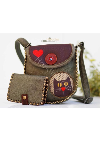 Kedi Aşkı Figurlu Tasarımlı Capraz Örgulu Kol Cantası ve Cuzdan Kombin – Yesil fırsatları