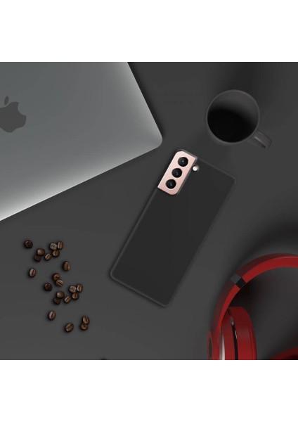 Samsung Galaxy S22 Plus İnce Mat Silikon Kılıf Siyah modelleri