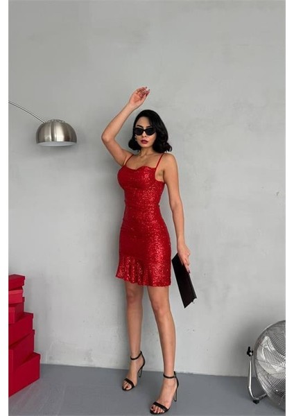 Kadın Kırmızı Askılı Payet Mini Elbise DPNBDF129