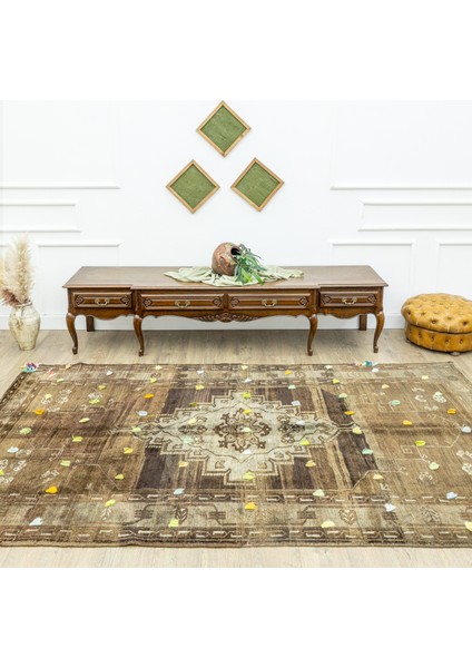 Delar Pon Pon Tasarımlı Kars Halısı 172 x 301 cm fiyatları