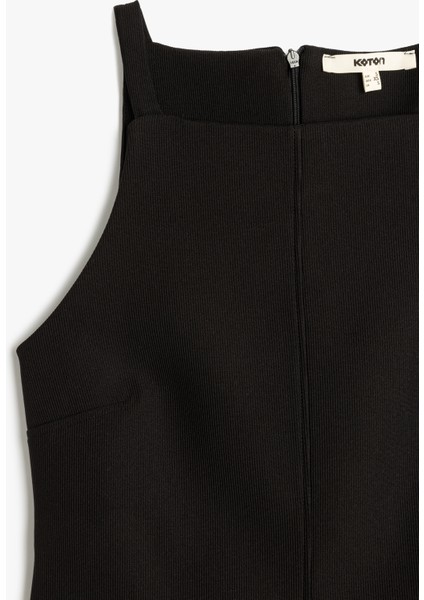 Mini Kolsuz Askılı Halter Yaka Elbise
