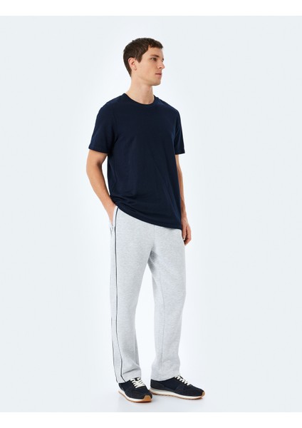 Fermuarlı Cepli Dikiş Detaylı Pamuk Karışımlı Beli Bağcıklı Eşofman Altı