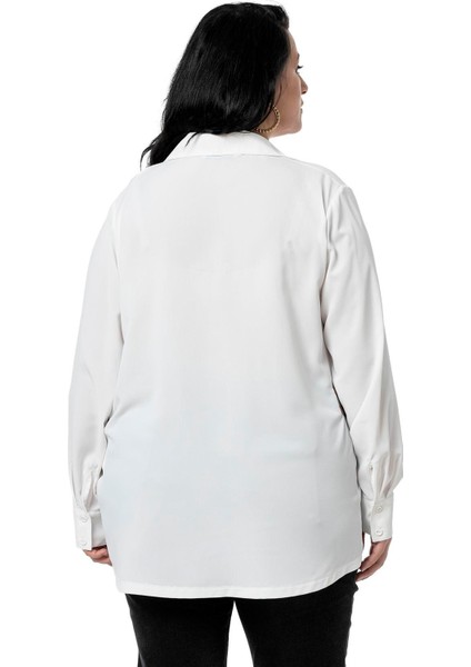 Büyük Beden Yanlarda Deri Toka Detaylı Siyah Gömlek modelleri