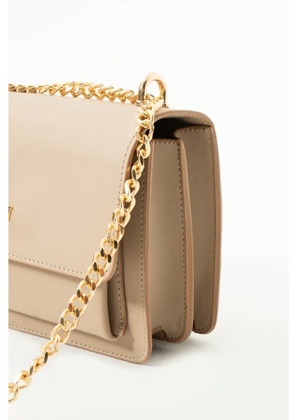 Kapaklı Bölmeli Zincir Askılı Bej Çapraz Kadın Çantası fırsatları