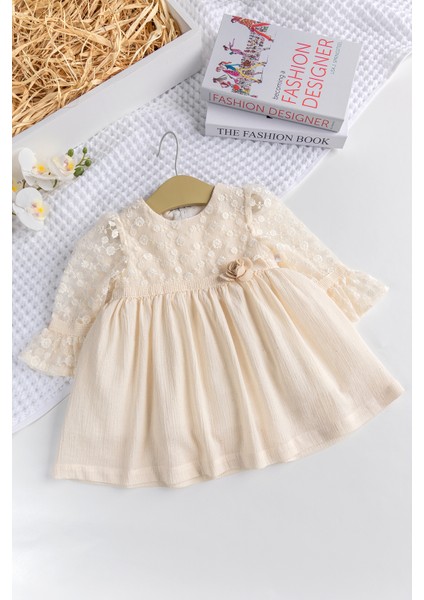 Dantel Tül Detaylı Dokuma Kumaş Krem Kız Çocuk Elbise